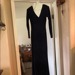 long v neck prom dress!
